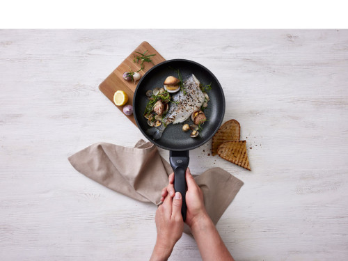 Akáciové servírovací prkénko 32x20 cm