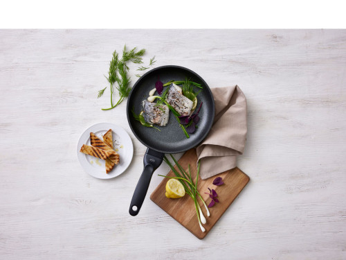 Akáciové servírovací prkénko 32x20 cm