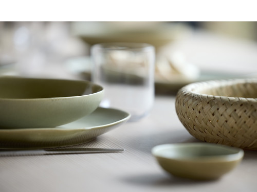 Kameninový mělký talíř Shoku Pure Green 27 cm