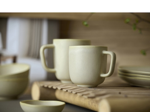 Kameninový hrnek s ouškem Shoku Soft Beige 23 cl