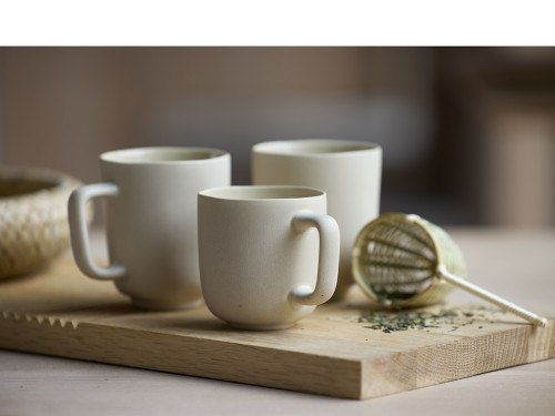 Kameninový hrnek s ouškem Shoku Soft Beige 23 cl