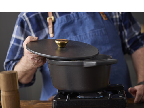 Litinový kastrol kulatý 3,6l Black 