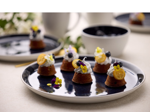 Kameninový mělký talíř 27 cm White/Dark Blue