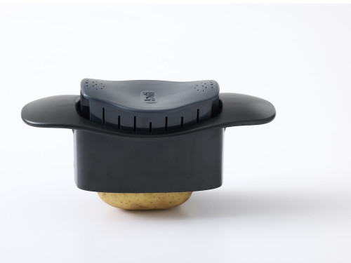 Kráječ na brambory a zeleninu Hasselback Black