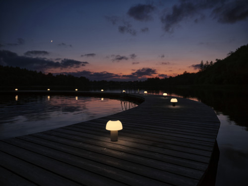 LED stolní lampa Harvest Moon Black